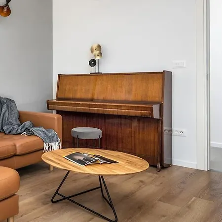 Casa Piano بيت للعطل Nedeščina